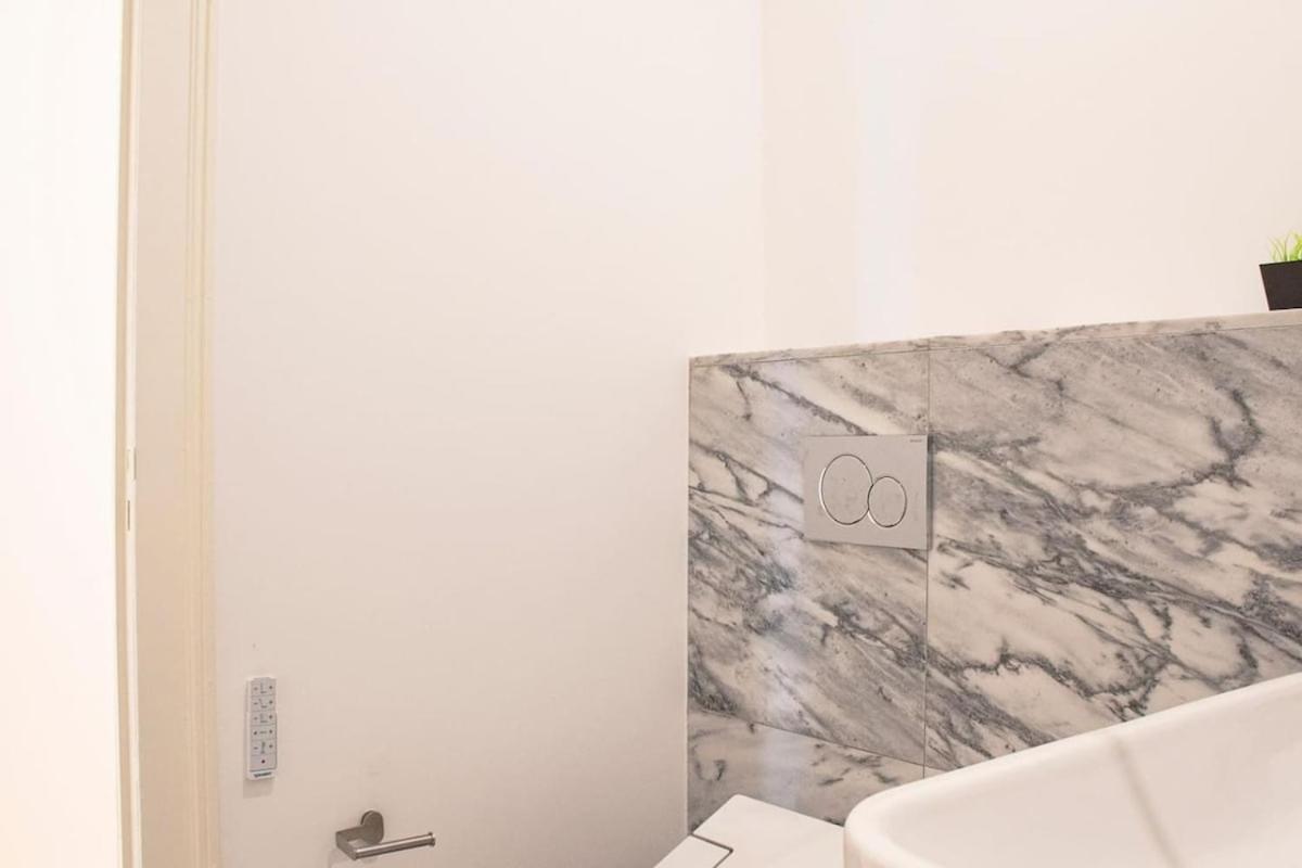 Apartment Bairro Alto Bright 2 Bdr With Ac Lisbon