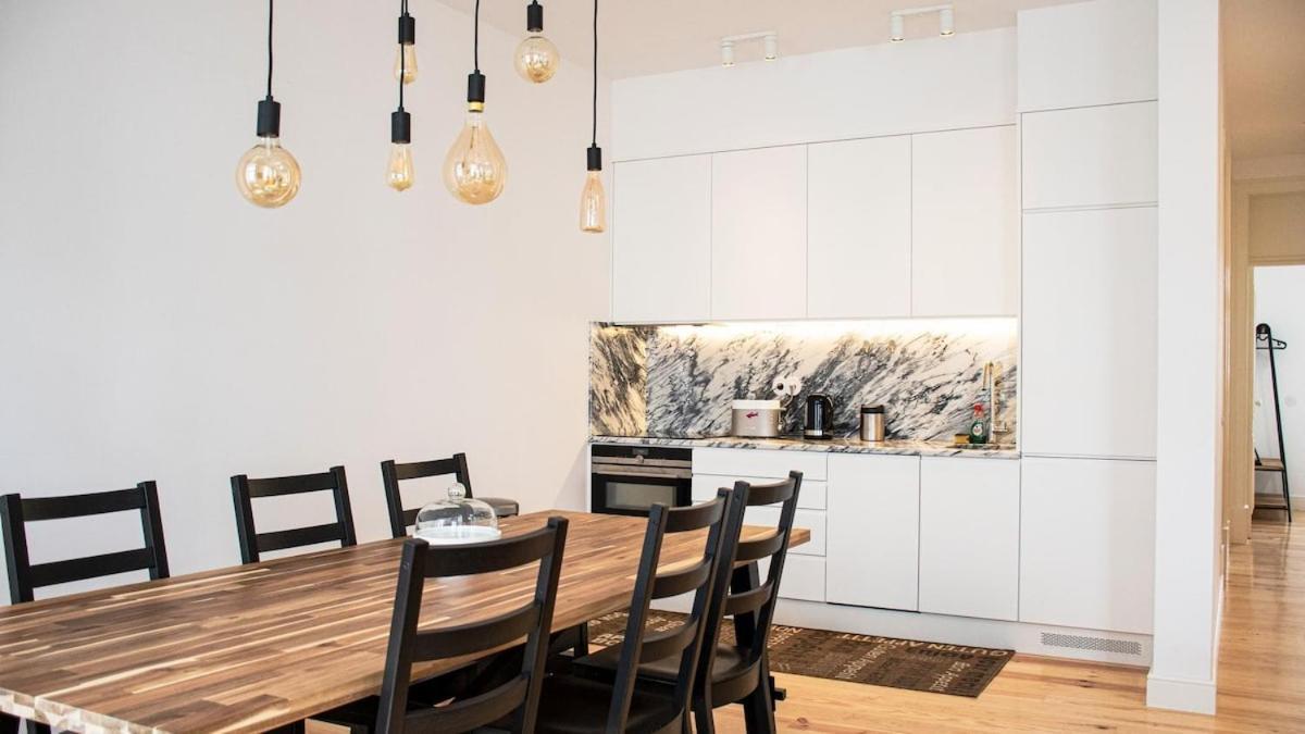 Apartment Bairro Alto Bright 2 Bdr With Ac