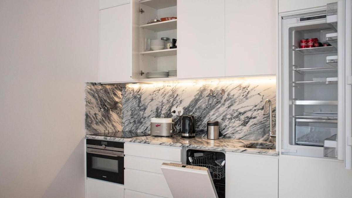 Bairro Alto Bright 2 Bdr With Ac Lisbon