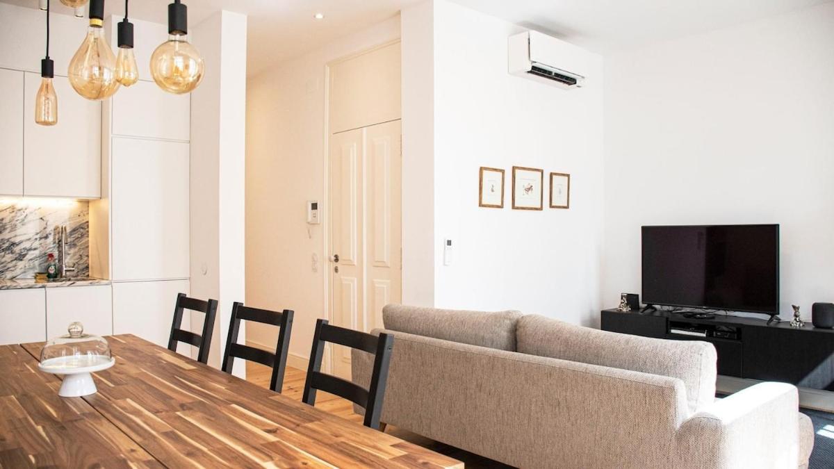 Bairro Alto Bright 2 Bdr With Ac
